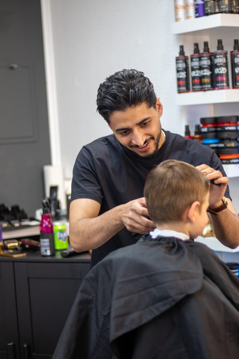 Kinderhaarschnitt im CutLab Salon